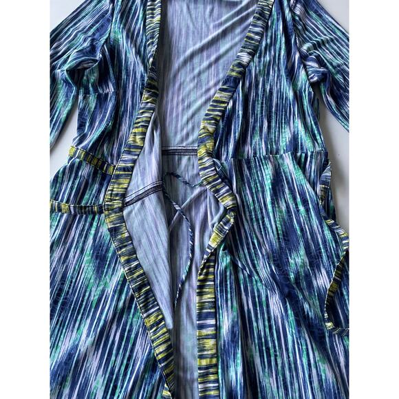 BCBG MaxAzria Wrap Dress Size Medium - Picture 8 of 11